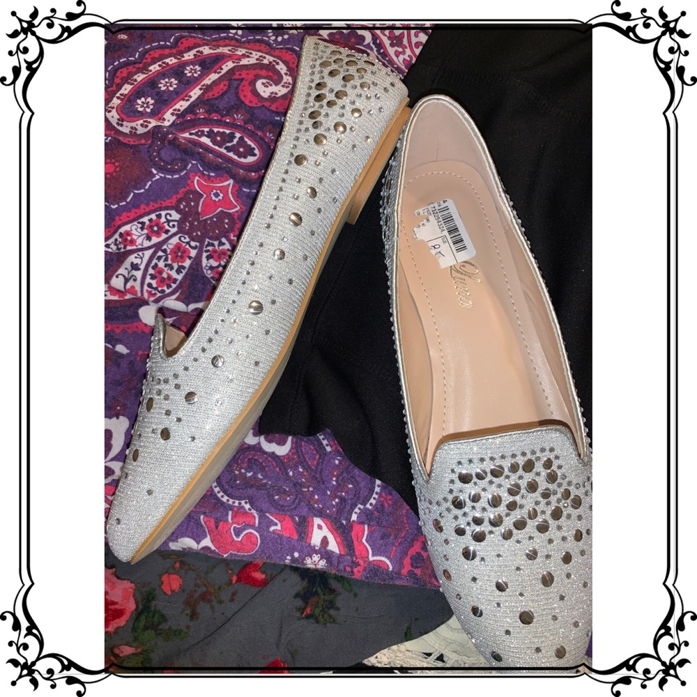 Bella Luna- silver loafers